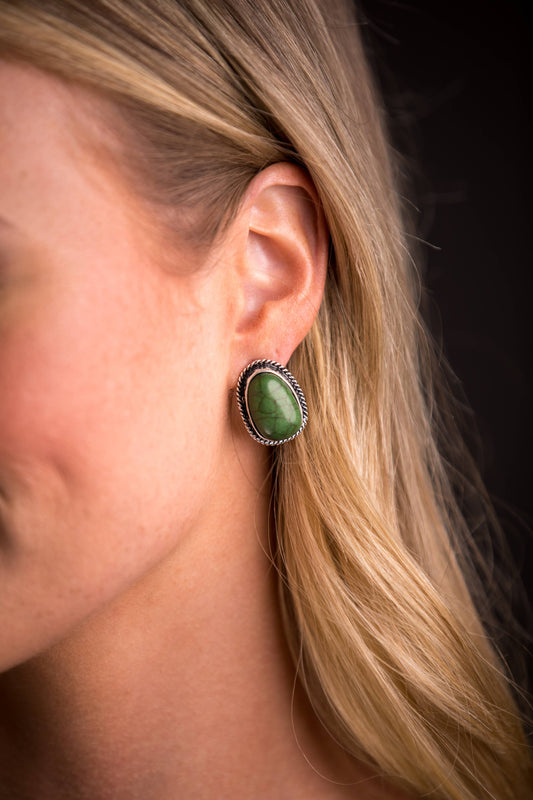 1" Green Post Earring with Burnished Silver Rope Border