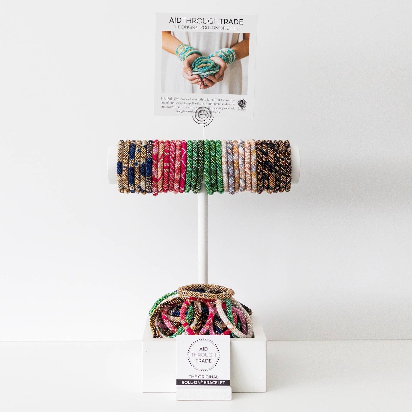 🌟 Roll-On® Bracelets - Chic Happens - Nepal Bracelets (12)