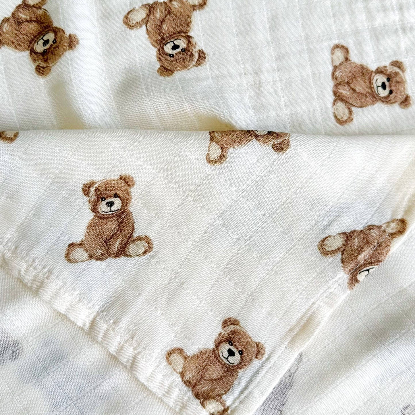 Teddy swaddle