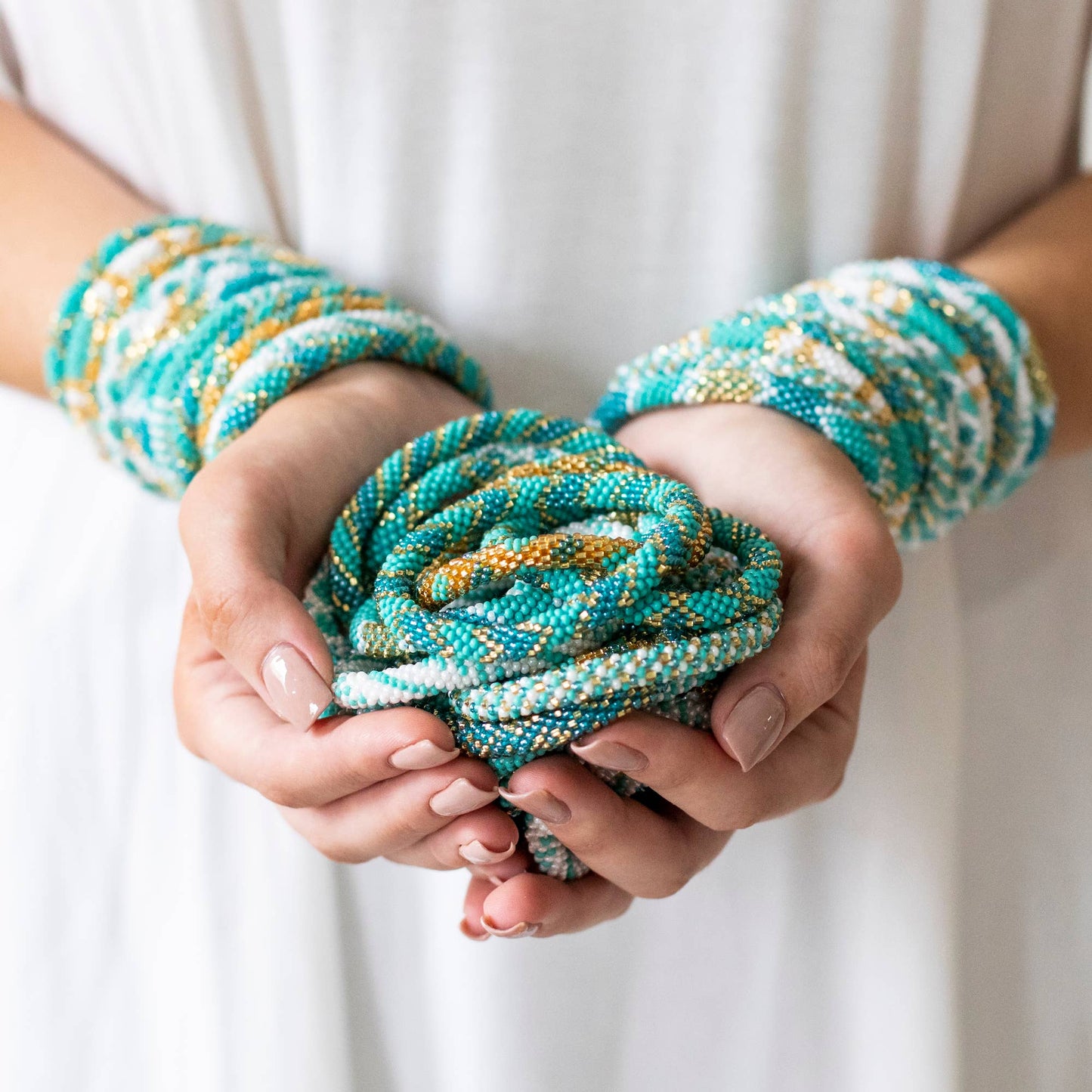 💎 Roll-On® Jewelry -  Aquamarine - Set of 12 Bracelets