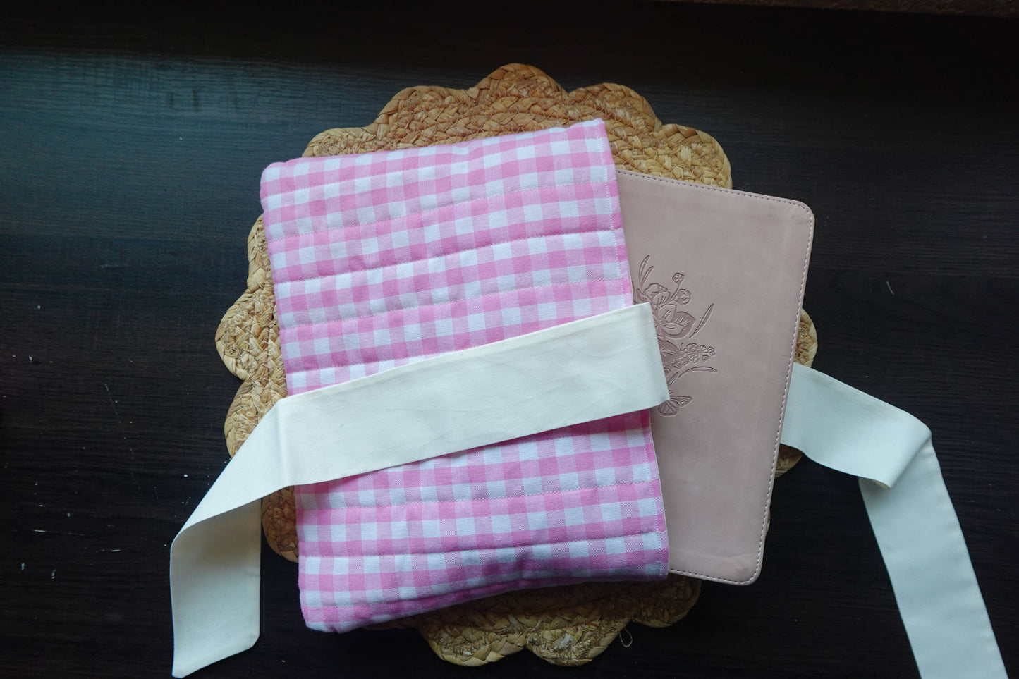 Gingham Grace Bible Sleeve - Handmade Bible Cover
