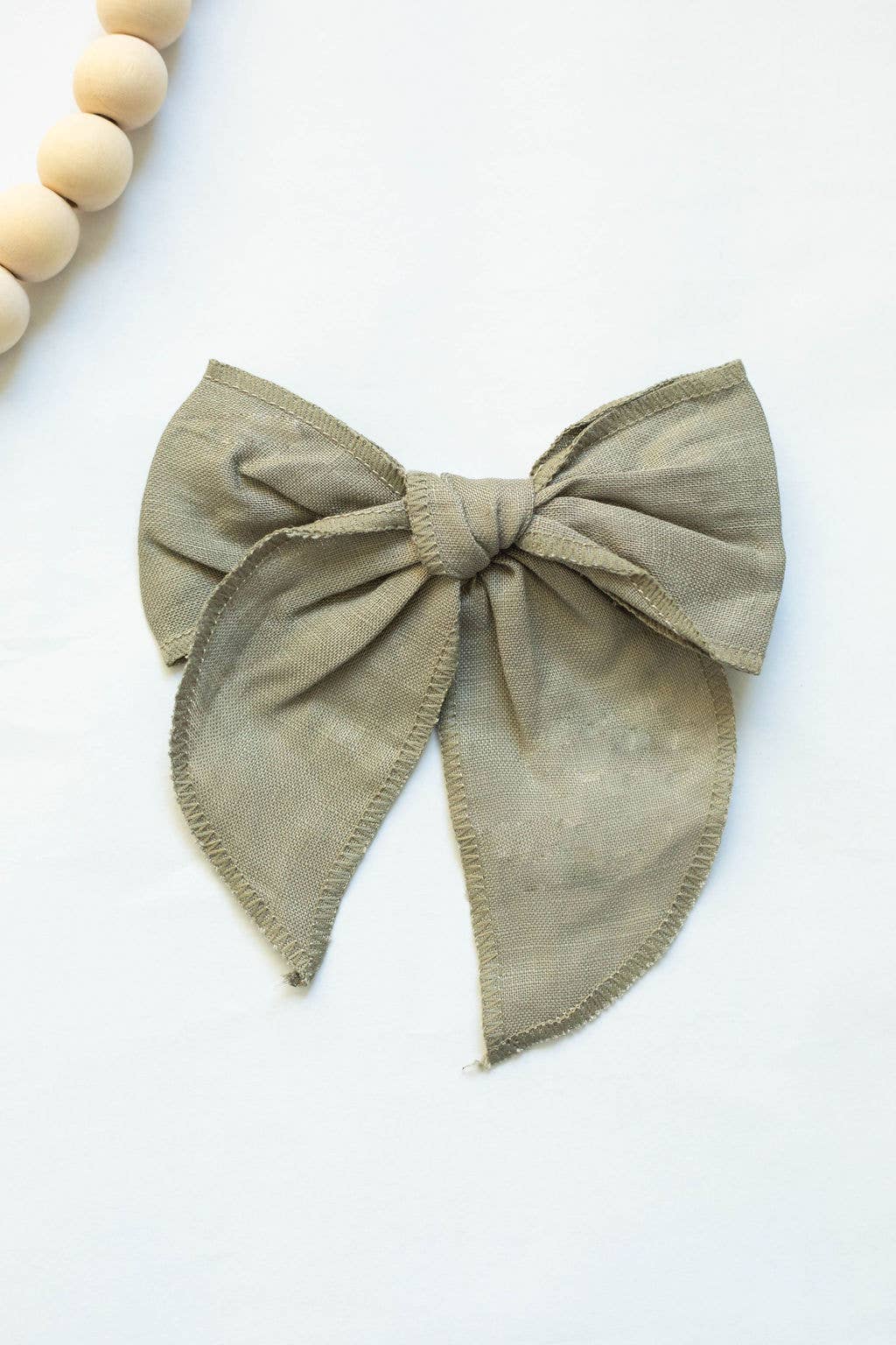 Linen bows