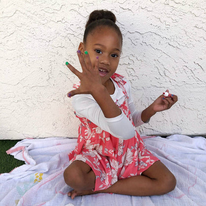 Giggly GREEN Piggy Paint Pen Non-Toxic Kids Nail Polish