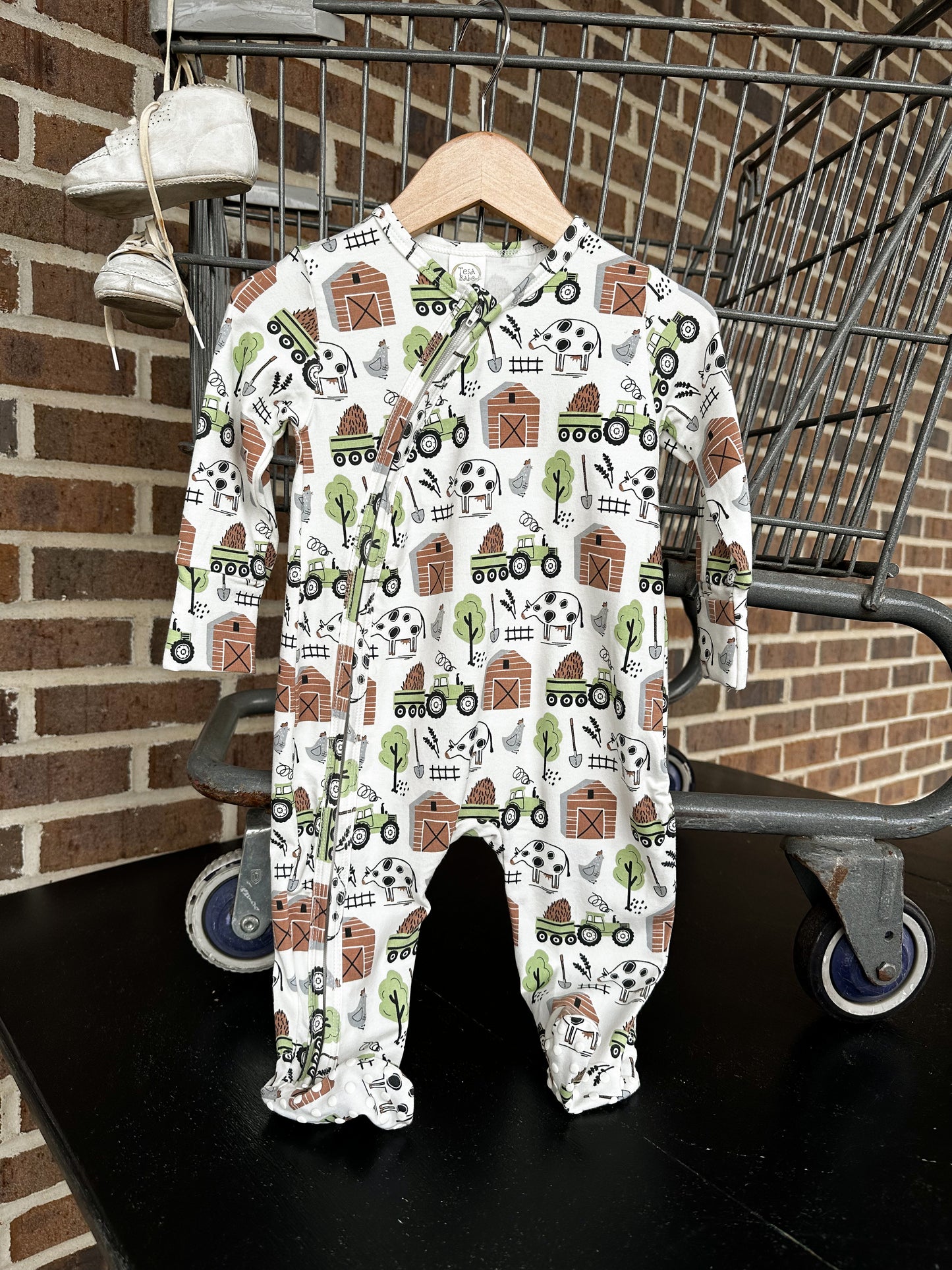 Barnyard Zipper