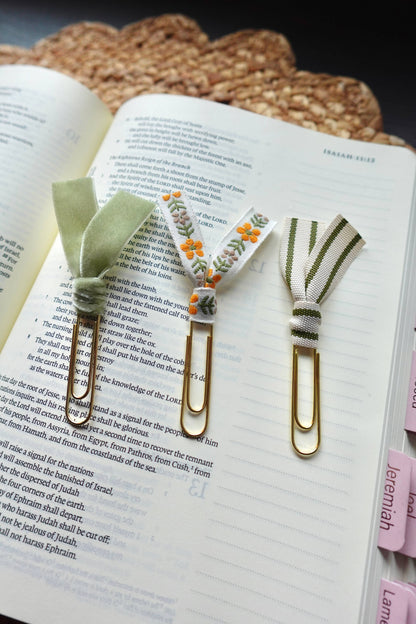 Garden Grace Trio – Handmade Ribbon Bookmark