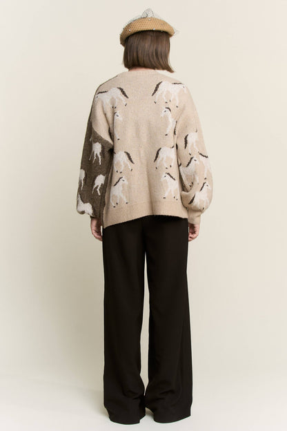 TWO TONE WHITE HORSE CARDIGAN