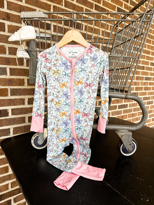 Spring Bows Sleeper