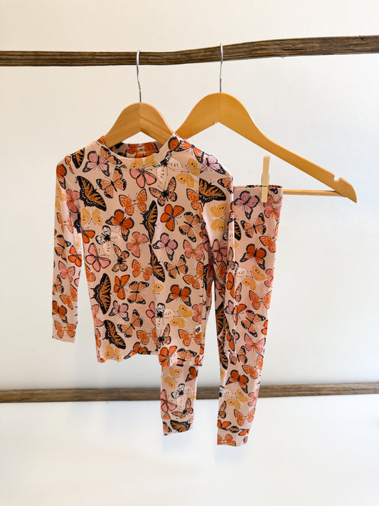 BUTTERFLY | TWO PIECE SET