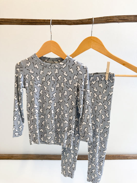 BOLTS | TWO PIECE SET