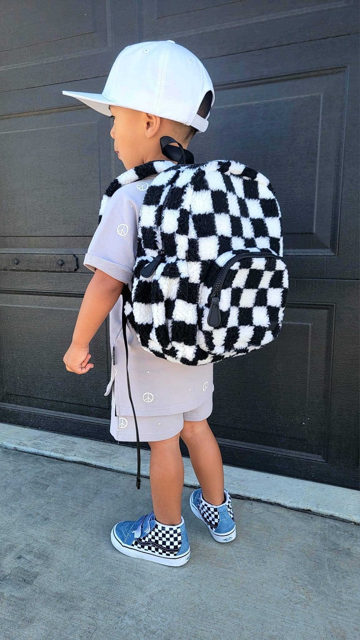 Black l White Check