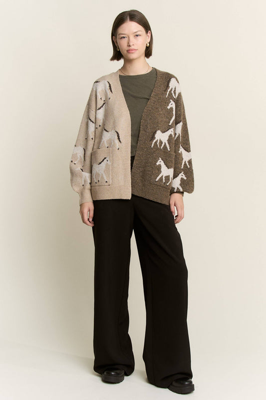 TWO TONE WHITE HORSE CARDIGAN