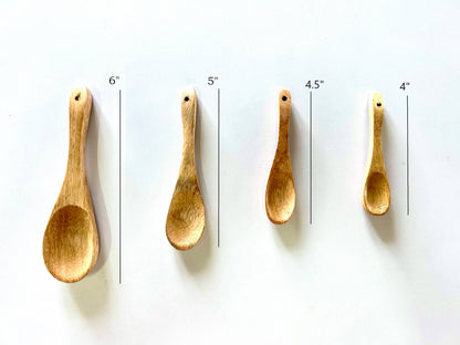 Cross Pot holders & Acacia wooden measuring spoon set
